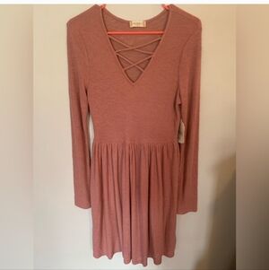 Altar’d State Dusty Rose Long Sleeve Dress with Crisscross Detail Sz L